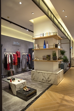 百图品牌旗舰店店面