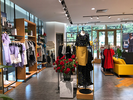 丹比奴实体店