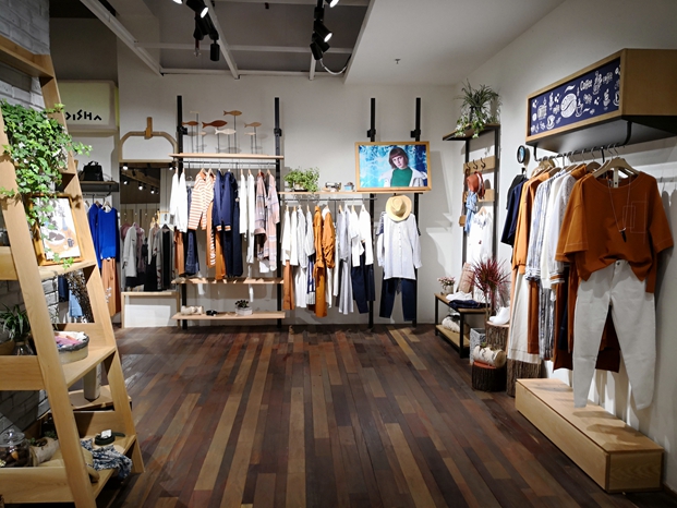 丽迪莎品牌旗舰店店面